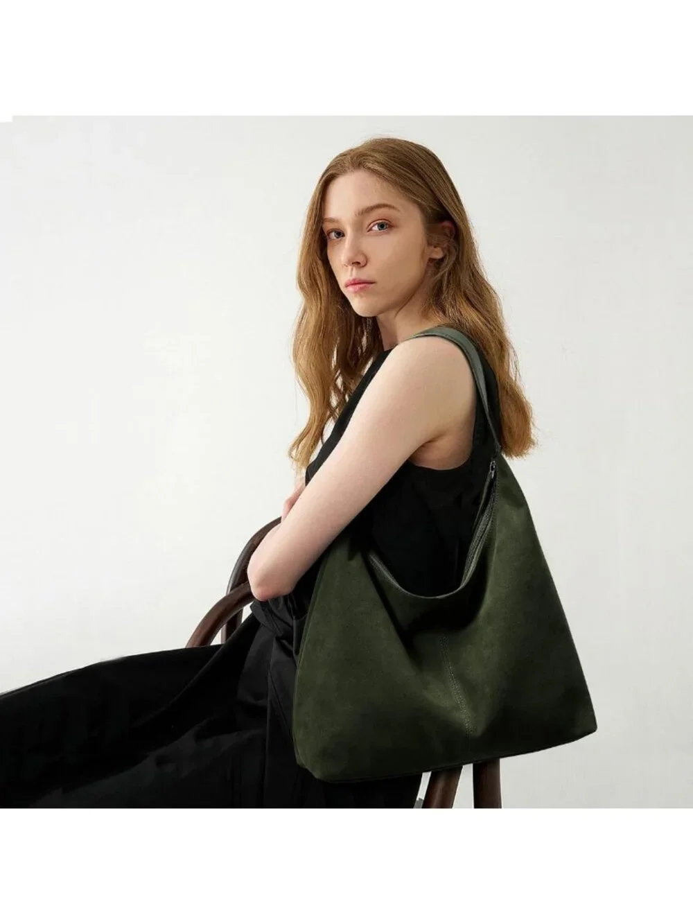 Stylish Vegan Leather Slouchy Tote Bag | 18L Hobo Purse with Zipper & Pockets